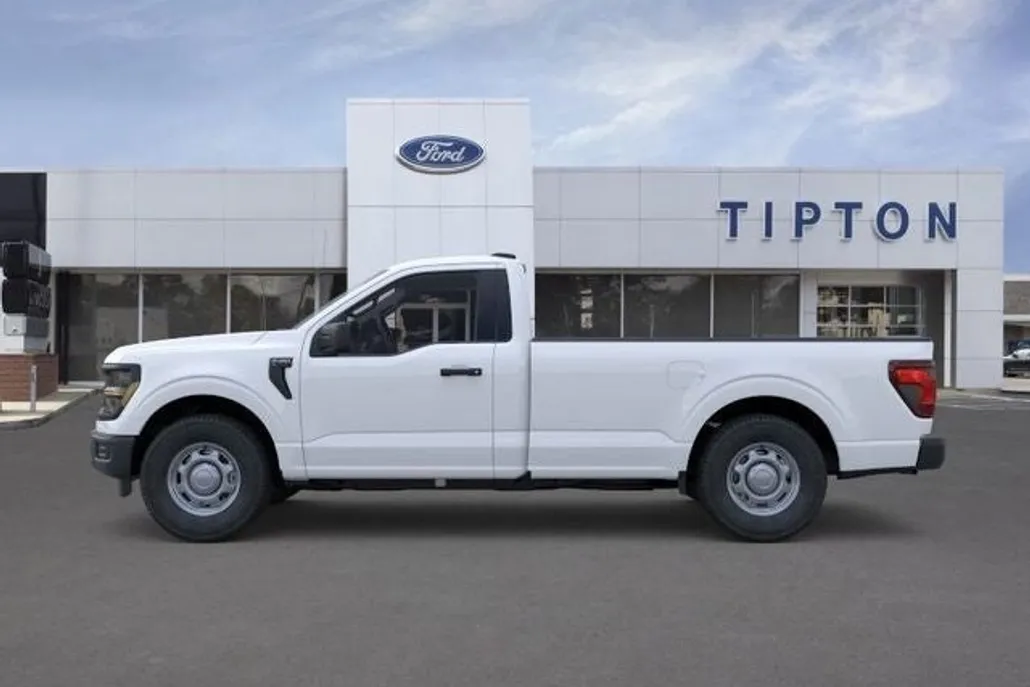 2025 Ford F-150 XL photo 1