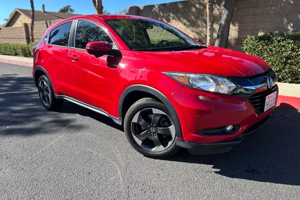 2018 Honda HR-V EX photo 1