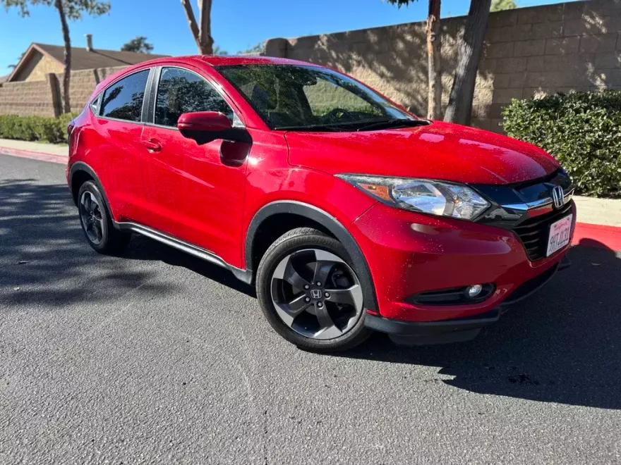 2018 Honda HR-V EX photo 1