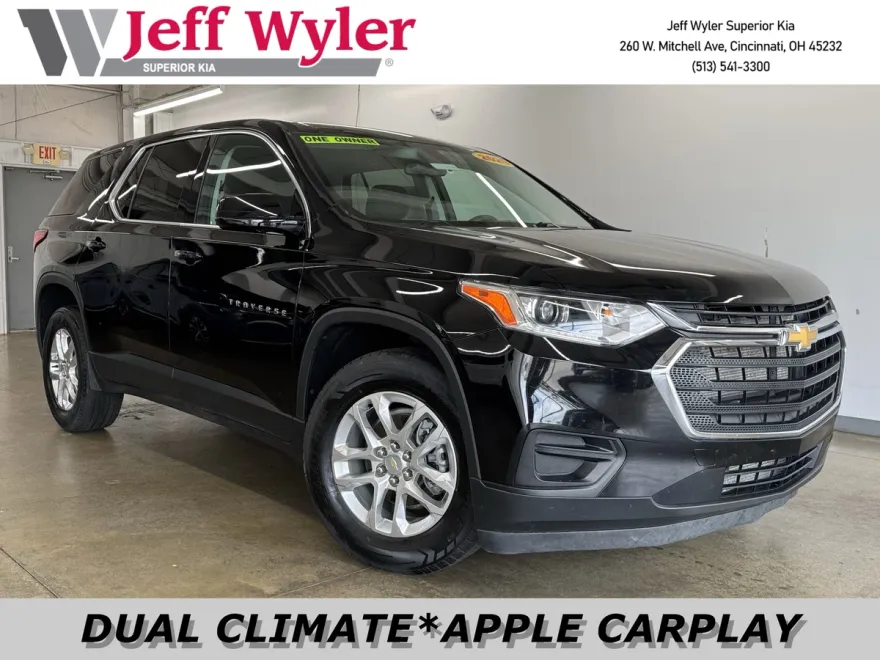 2020 Chevrolet Traverse 1LS photo 1