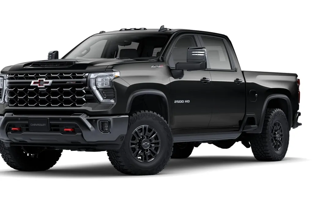 2025 Chevrolet Silverado 2500HD ZR2 photo 1