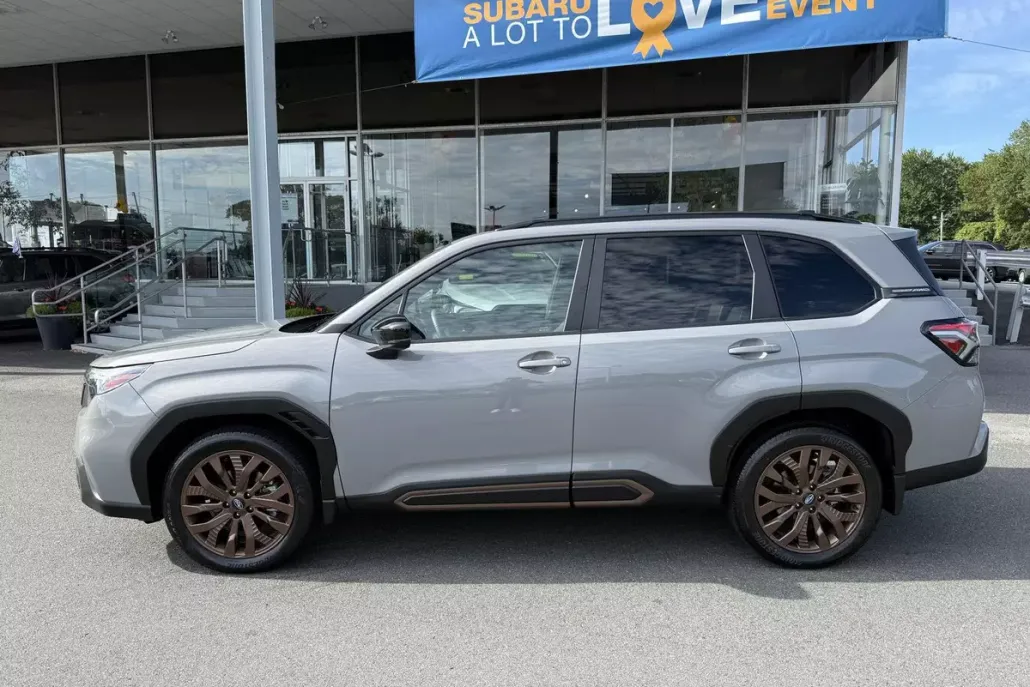 2025 Subaru Forester Sport photo 1