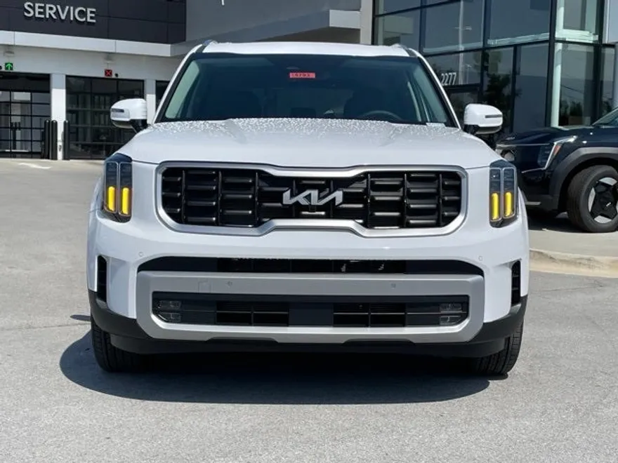 2025 Kia Telluride SX photo 1
