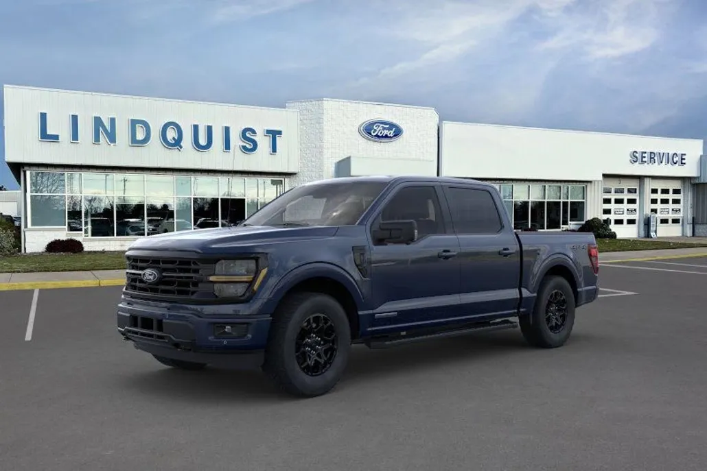 2025 Ford F-150 XLT photo 1