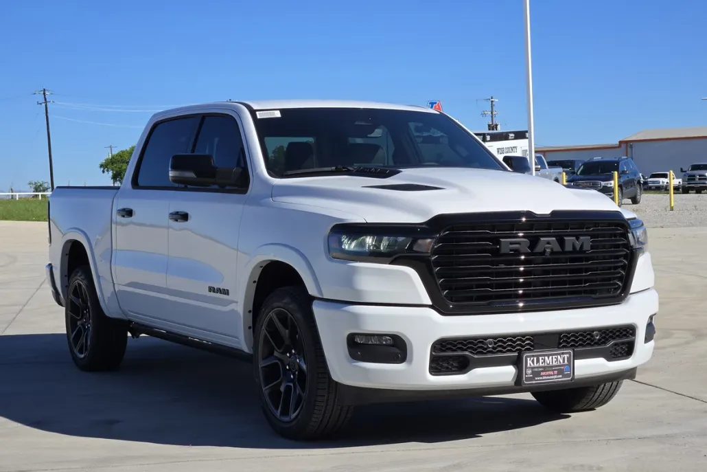 2025 Ram 1500 Laramie photo 1