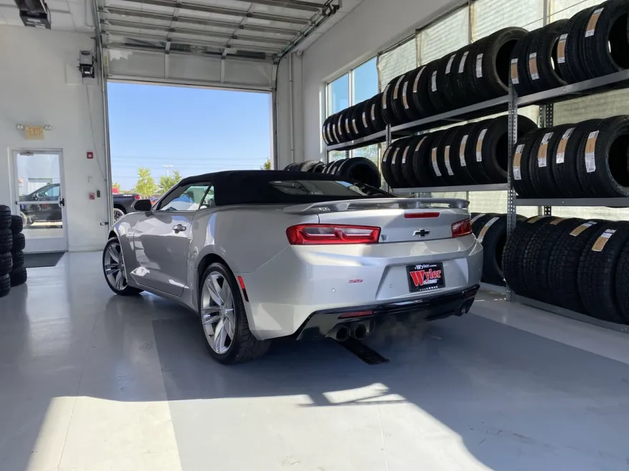 2017 Chevrolet Camaro 2SS photo 1