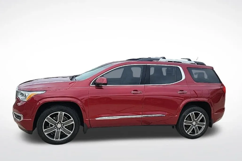 2019 Gmc Acadia Denali photo 1