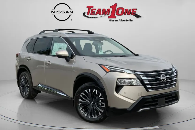 2025 Nissan Rogue Platinum photo 1