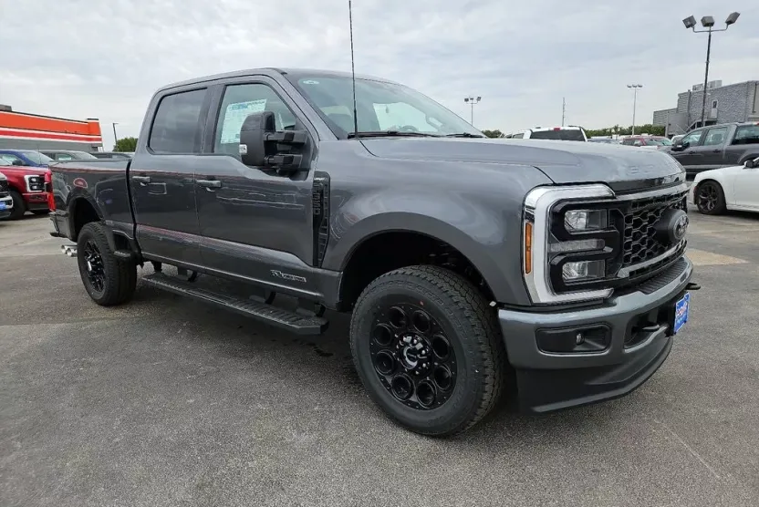 2026 Ford F-350 photo 1