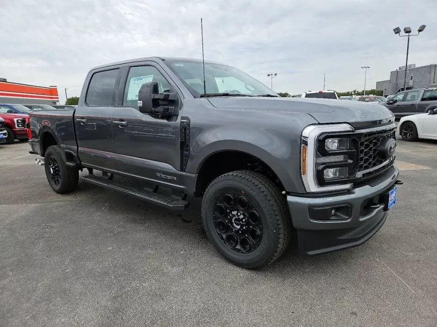 2026 Ford F-350 photo 1