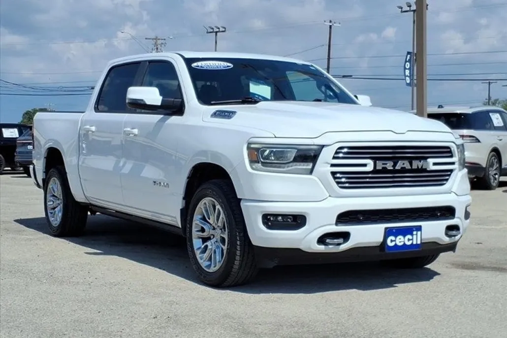 2023 Ram 1500 Laramie photo 1