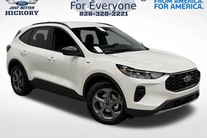 2025 Ford Escape ST-Line photo 1