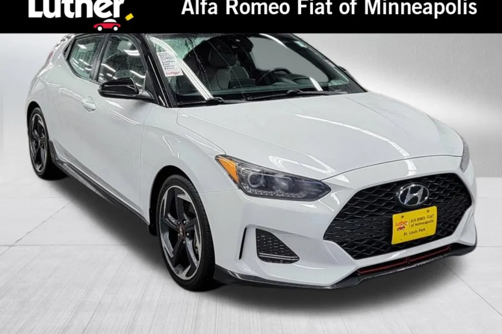 2019 Hyundai Veloster Ultimate photo 1