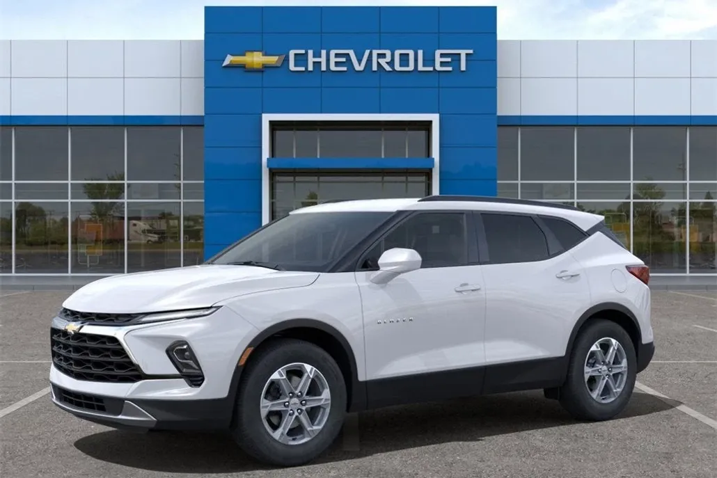 2025 Chevrolet Blazer 2LT photo 1