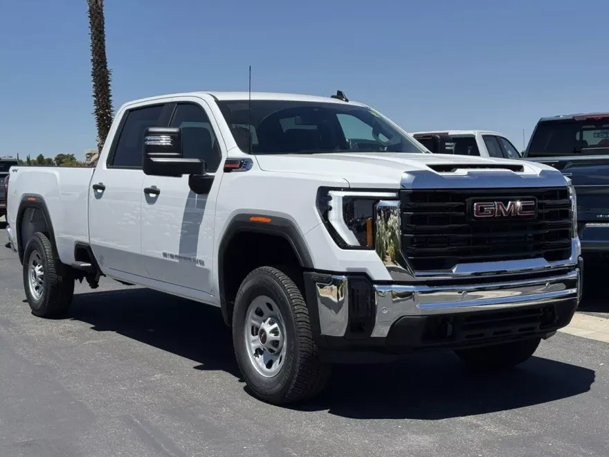 2025 Gmc Sierra 2500 HD Pro photo 1