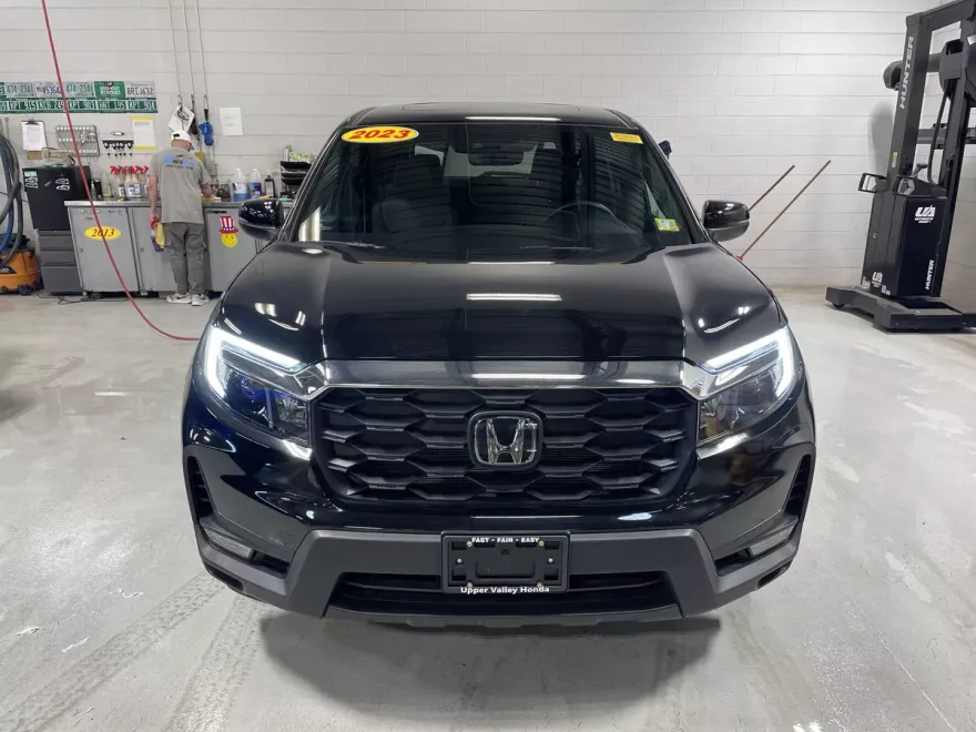 2023 Honda Passport EX-L photo 1