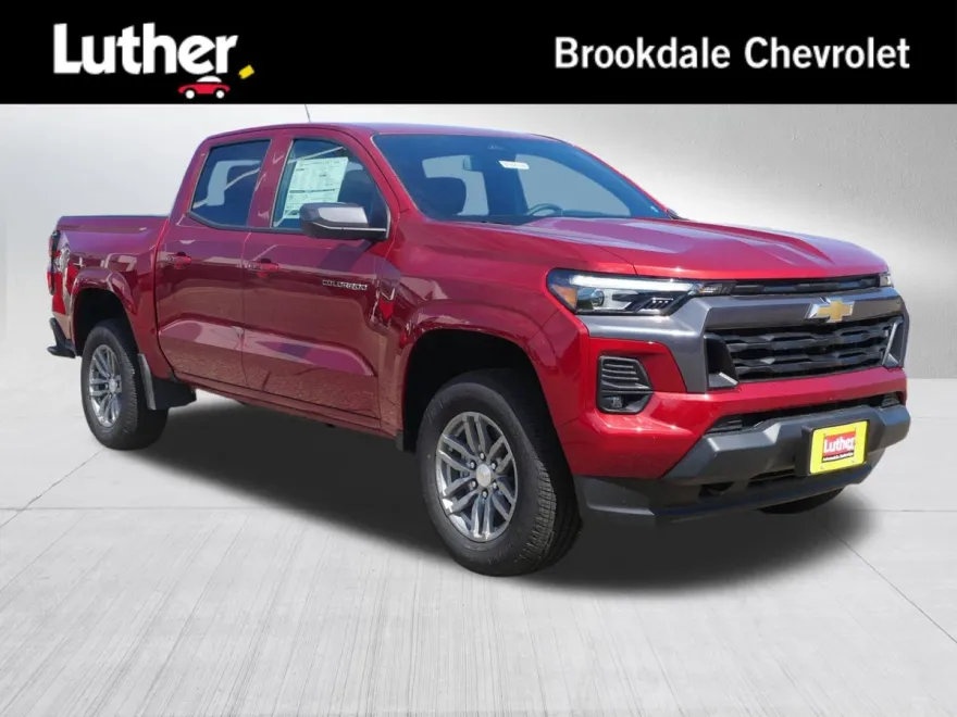 2025 Chevrolet Colorado Work Truck LT photo 1