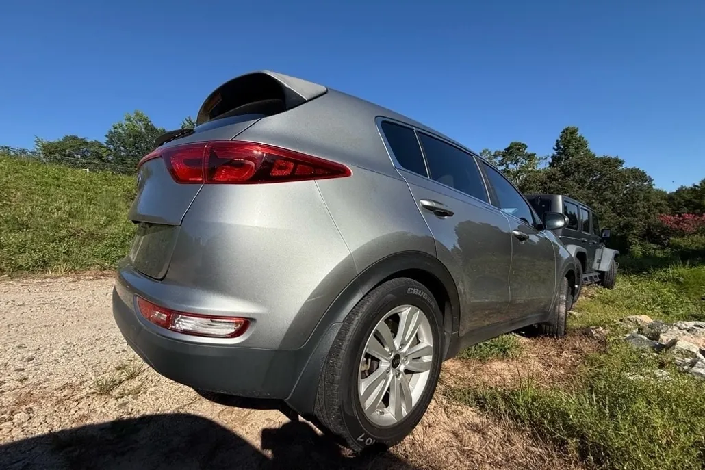 2019 Kia Sportage LX photo 1