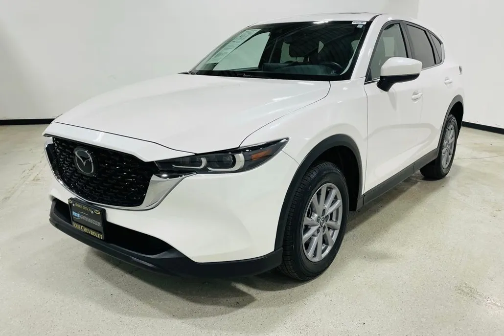 2022 Mazda CX-5 2.5 S Preferred photo 1