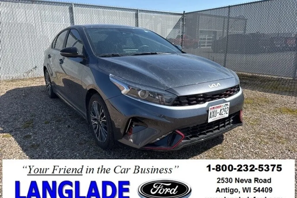 2023 Kia Forte GT-Line photo 1