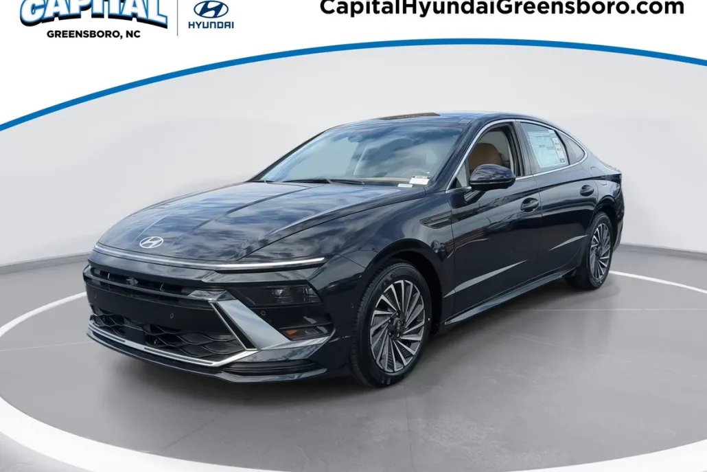 2025 Hyundai Sonata Hybrid Limited photo 1