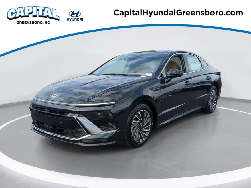 2025 Hyundai Sonata Hybrid Limited photo 1