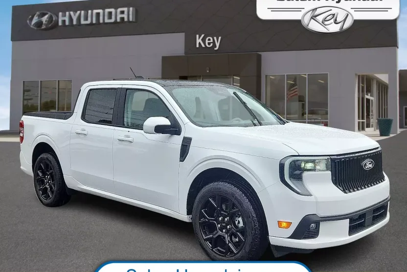 2025 Ford Maverick photo 1