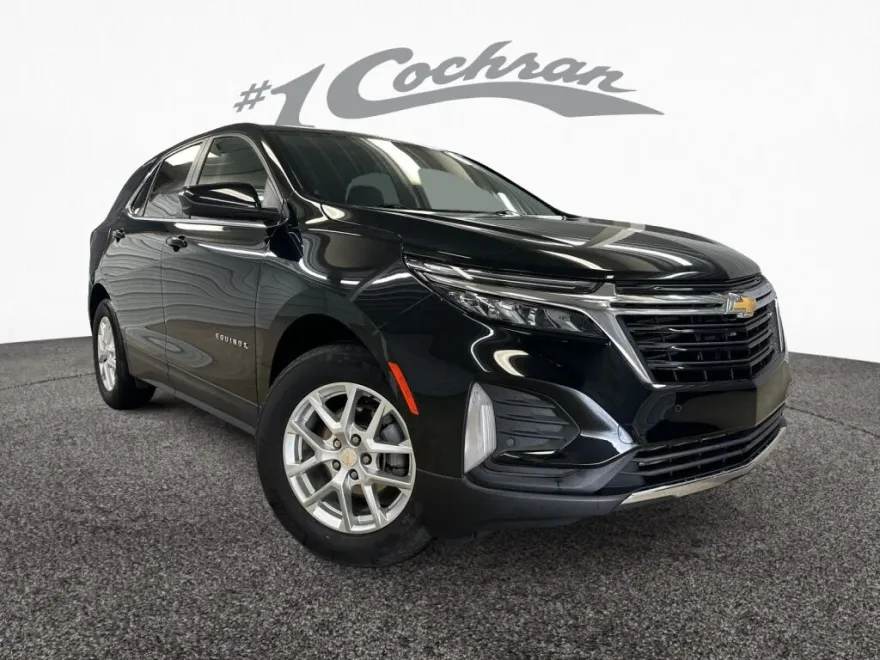2023 Chevrolet Equinox LT photo 1