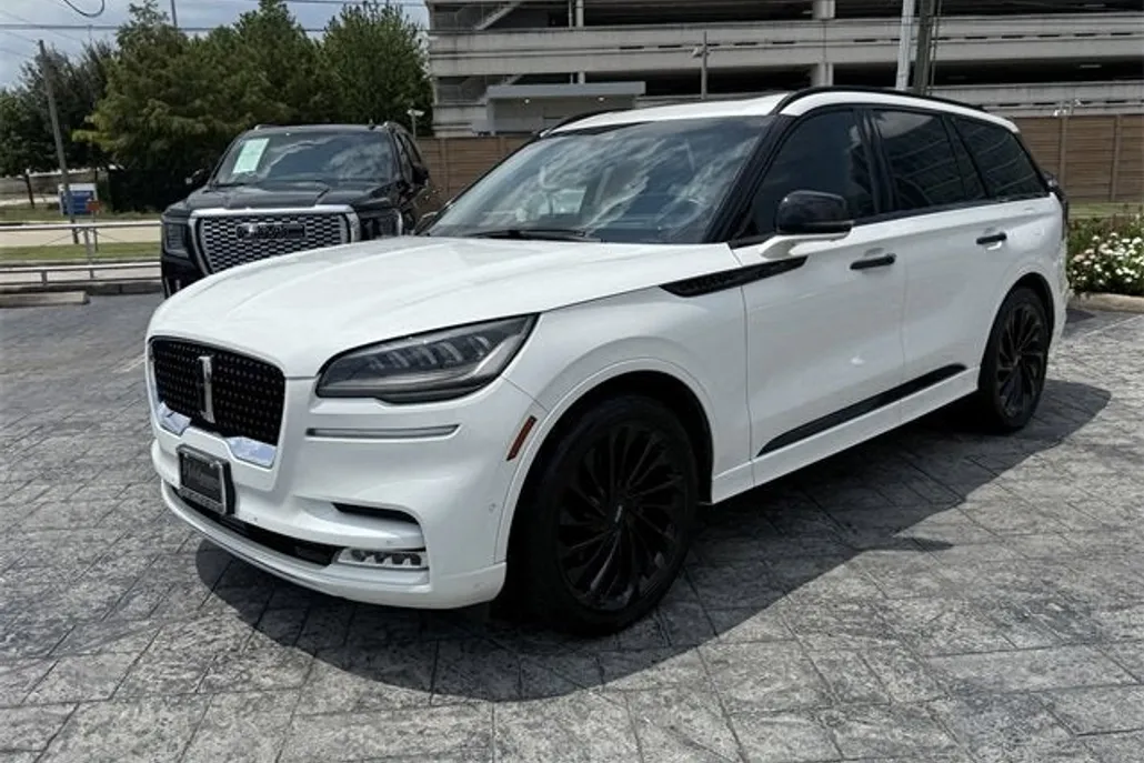 2021 Lincoln Aviator Reserve photo 1