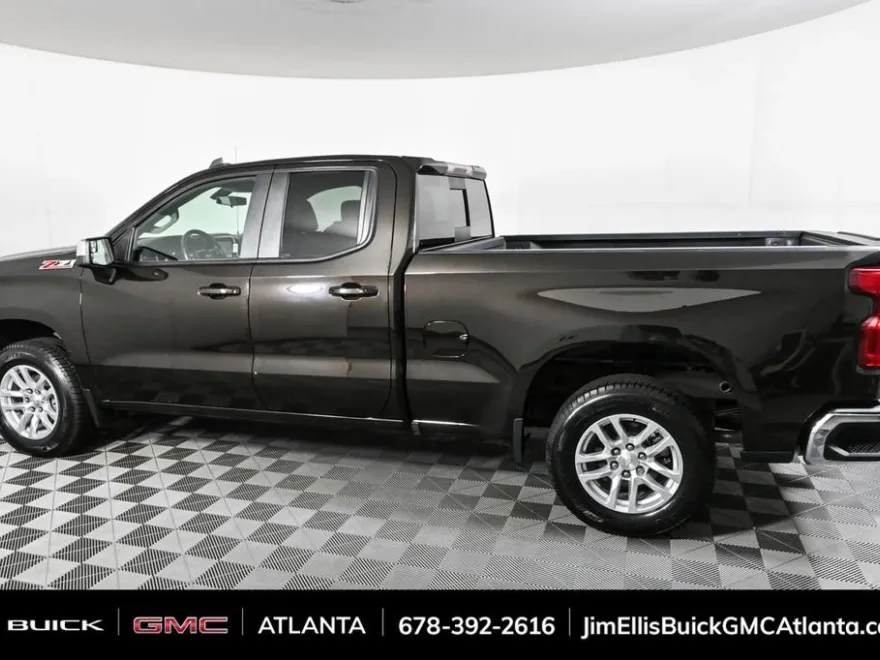 2019 Chevrolet Silverado 1500 LT photo 1