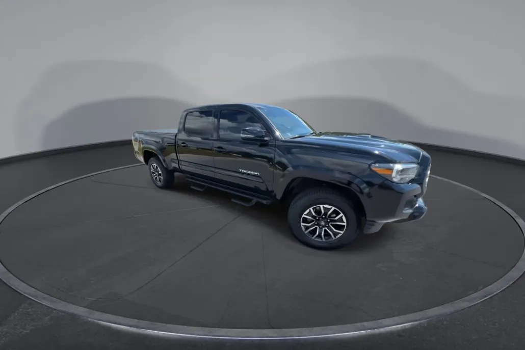 2022 Toyota Tacoma TRD Sport 4x4 V6 photo 1