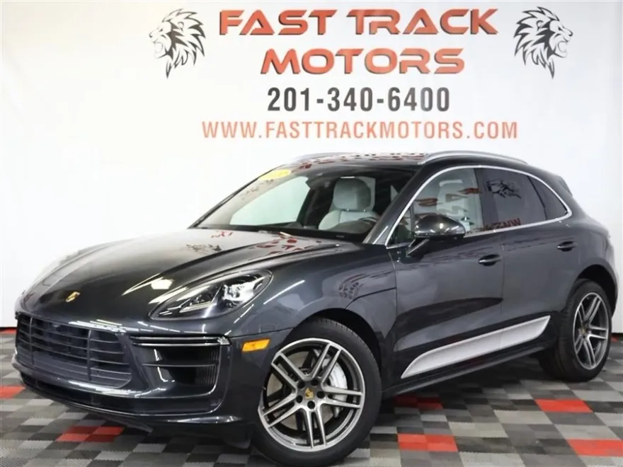 2020 Porsche Macan Turbo photo 1