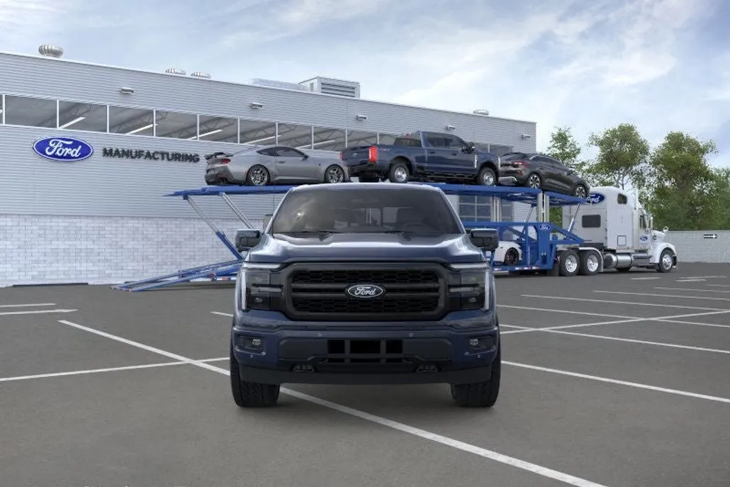 2025 Ford F-150 Lariat photo 1