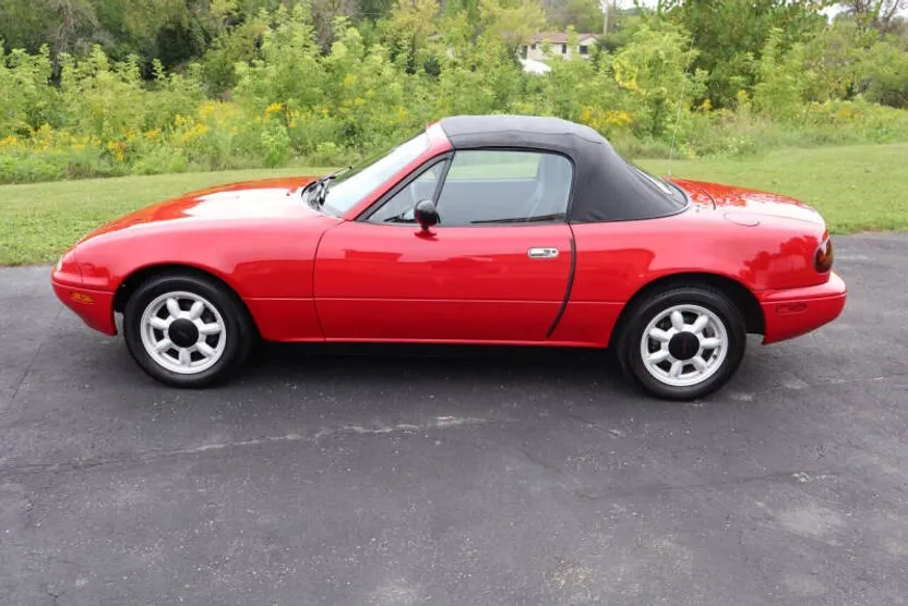 1990 Mazda MX-5 Miata Miata photo 1