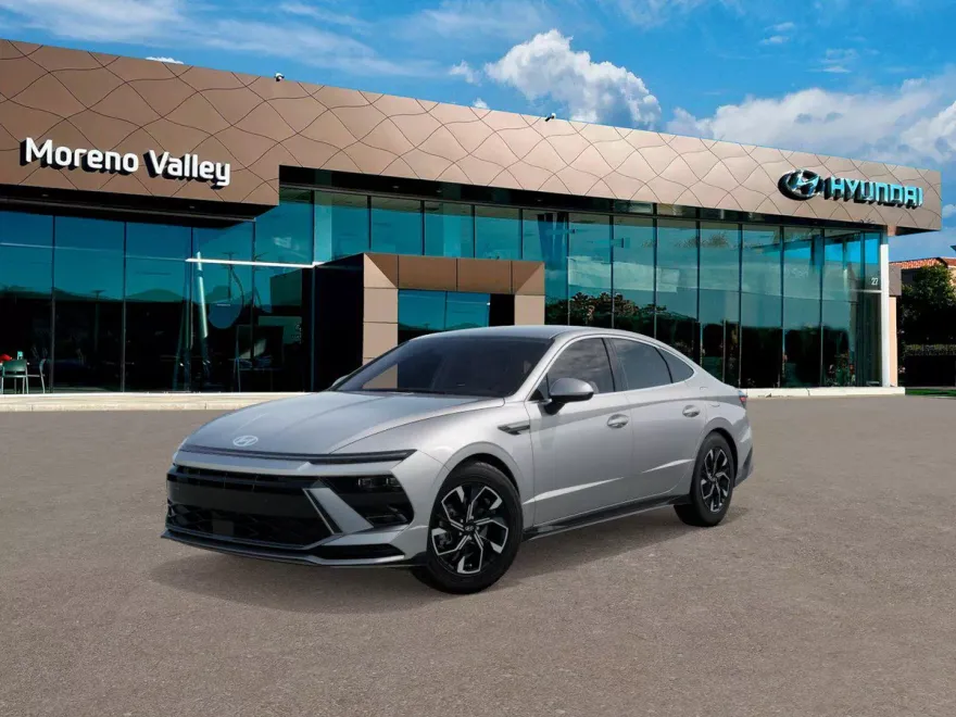 2025 Hyundai Sonata SEL photo 1