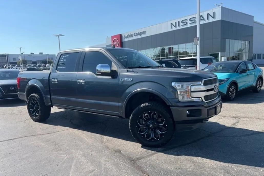 2019 Ford F-150 Platinum photo 1