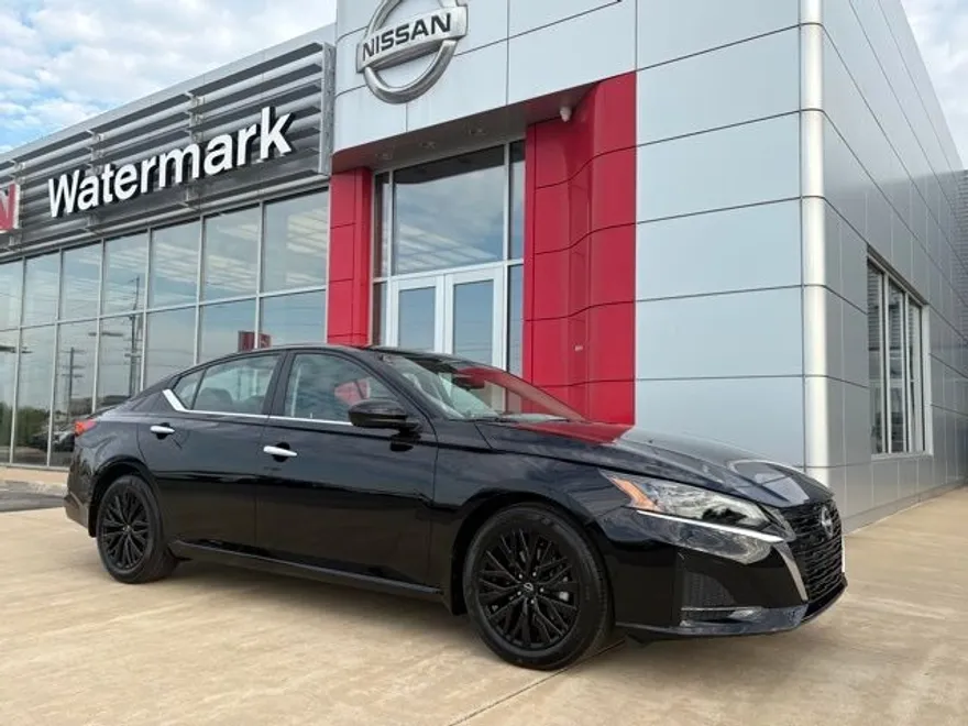 2025 Nissan Altima SV Special Edition photo 1