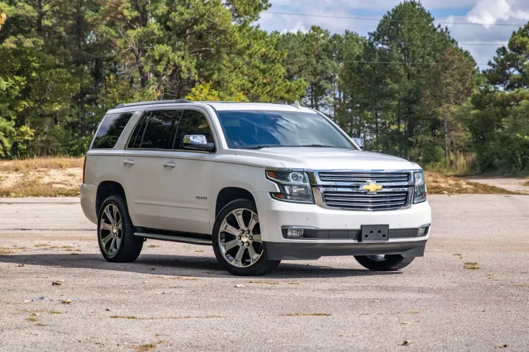 2017 Chevrolet Tahoe Premier photo 1