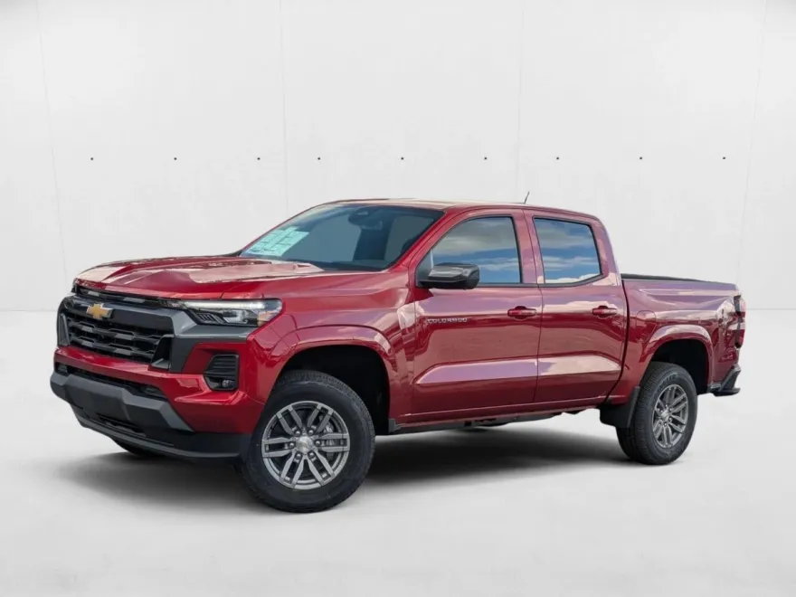 2026 Chevrolet Colorado LT photo 1