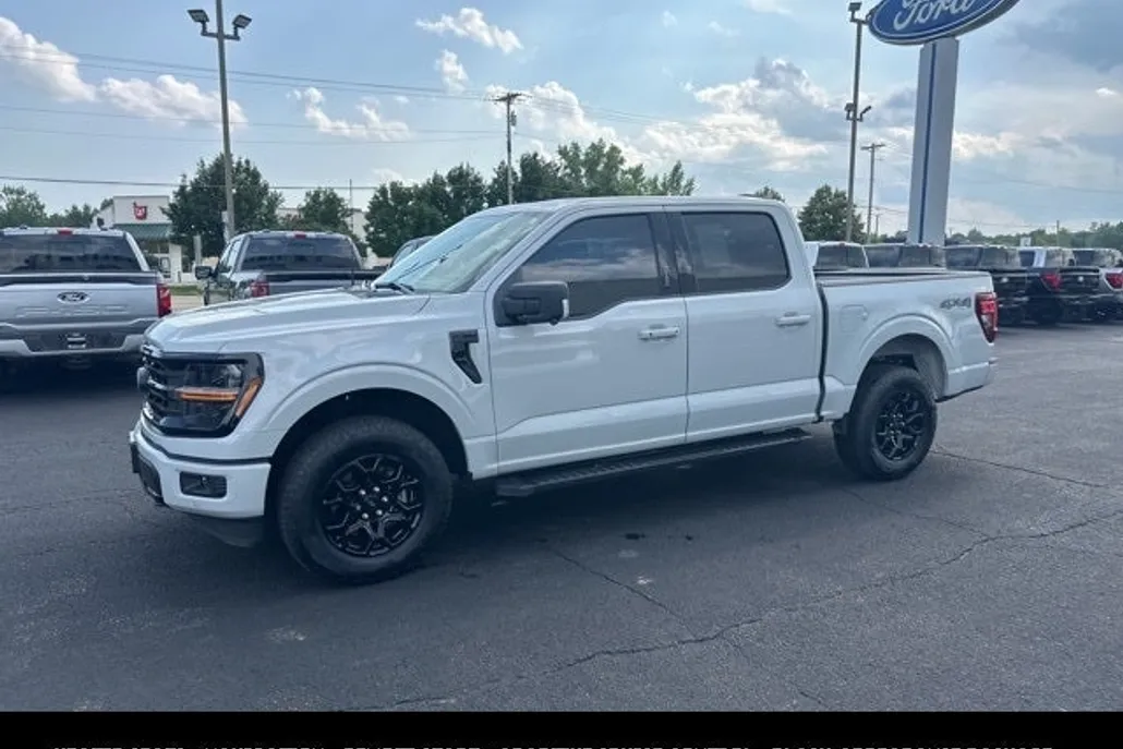 2024 Ford F-150 XLT photo 1
