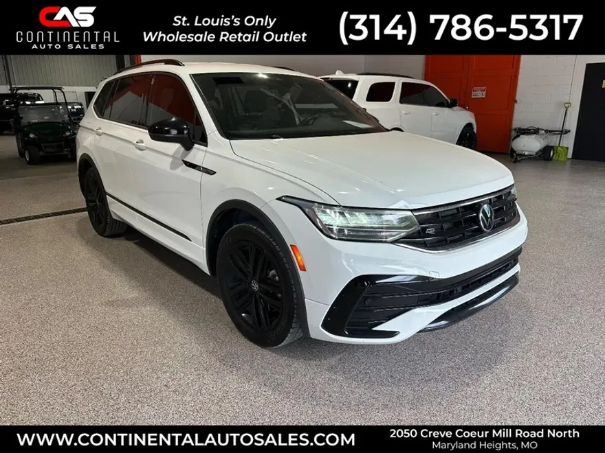 2022 Volkswagen Tiguan SE R-Line Black photo 1