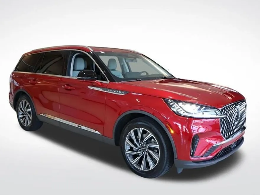 2025 Lincoln Aviator Premiere photo 1