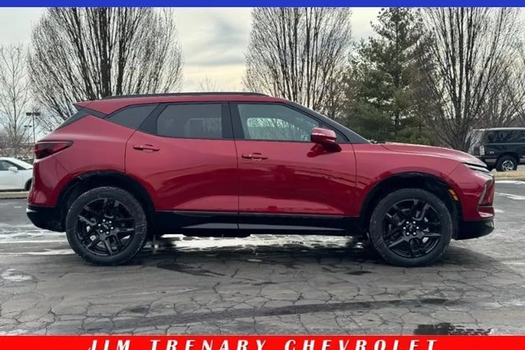 2025 Chevrolet Blazer RS photo 1