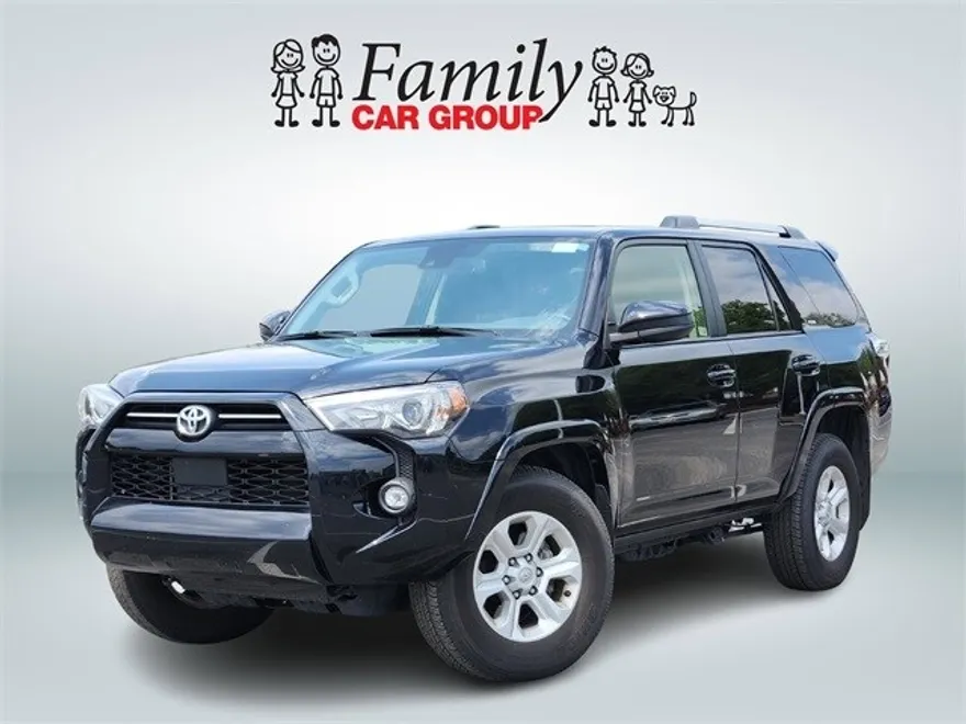 2024 Toyota 4Runner SR5 photo 1