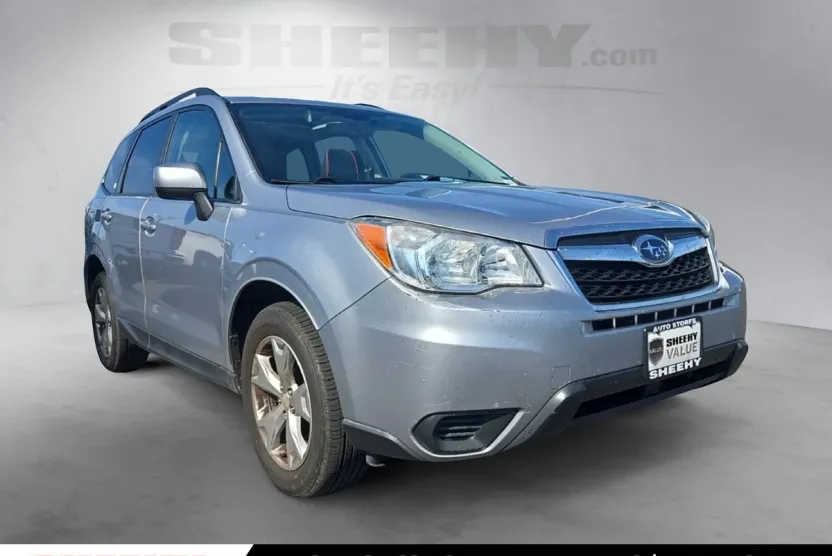 2015 Subaru Forester 2.5i Premium photo 1