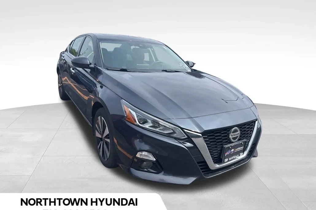 2019 Nissan Altima 2.5 SV photo 1