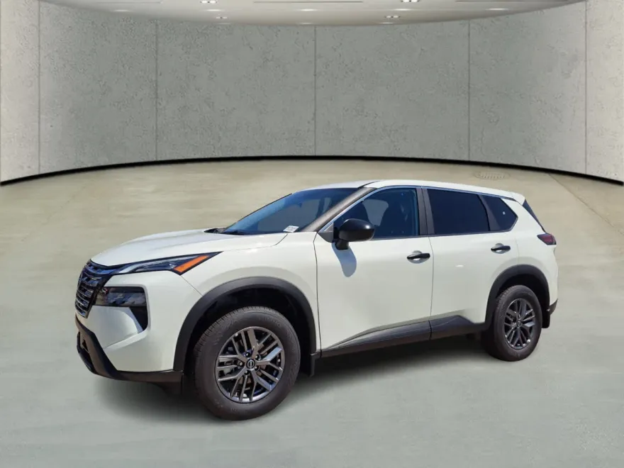 2026 Nissan Rogue S photo 1