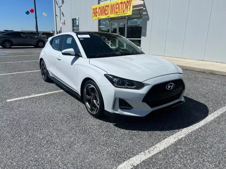 2020 Hyundai Veloster Turbo photo 1