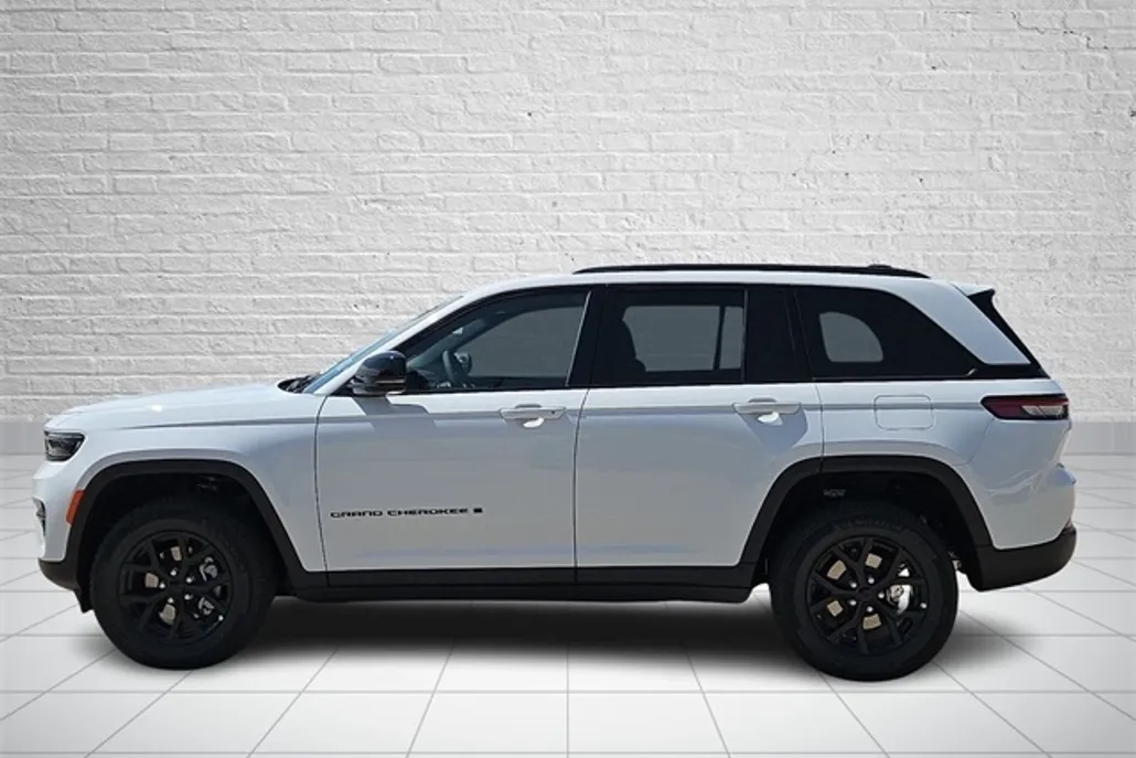2025 Jeep Grand Cherokee Altitude X photo 1