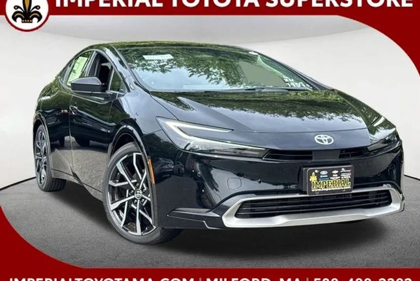 2026 Toyota Prius Plug-in Hybrid XSE photo 1